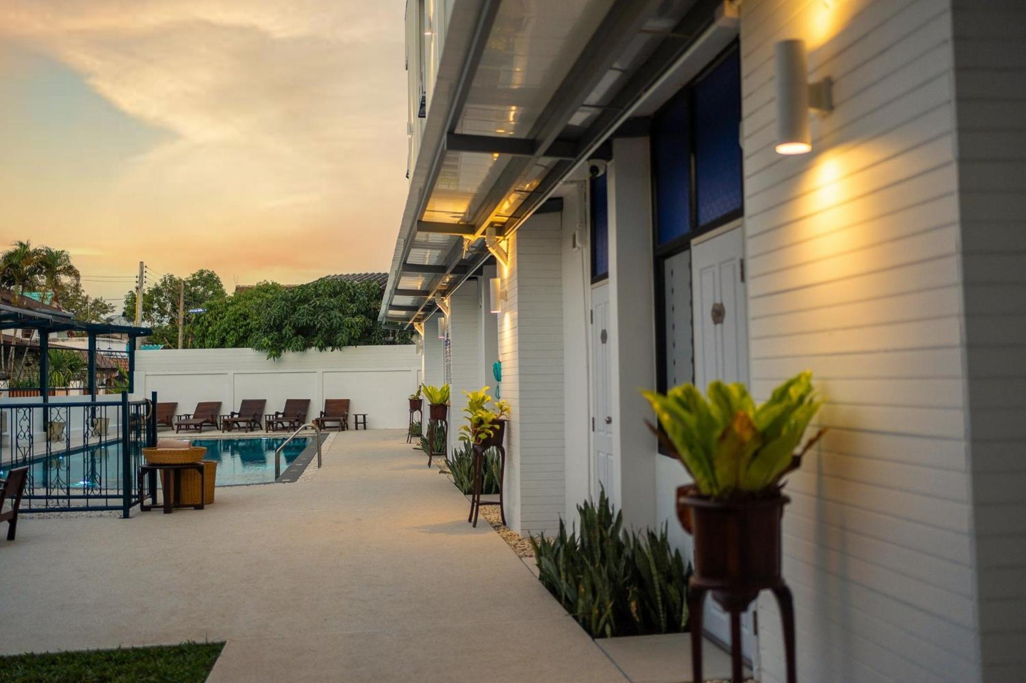 Singharaj Boutique Hotel Чиангмай Экстерьер фото