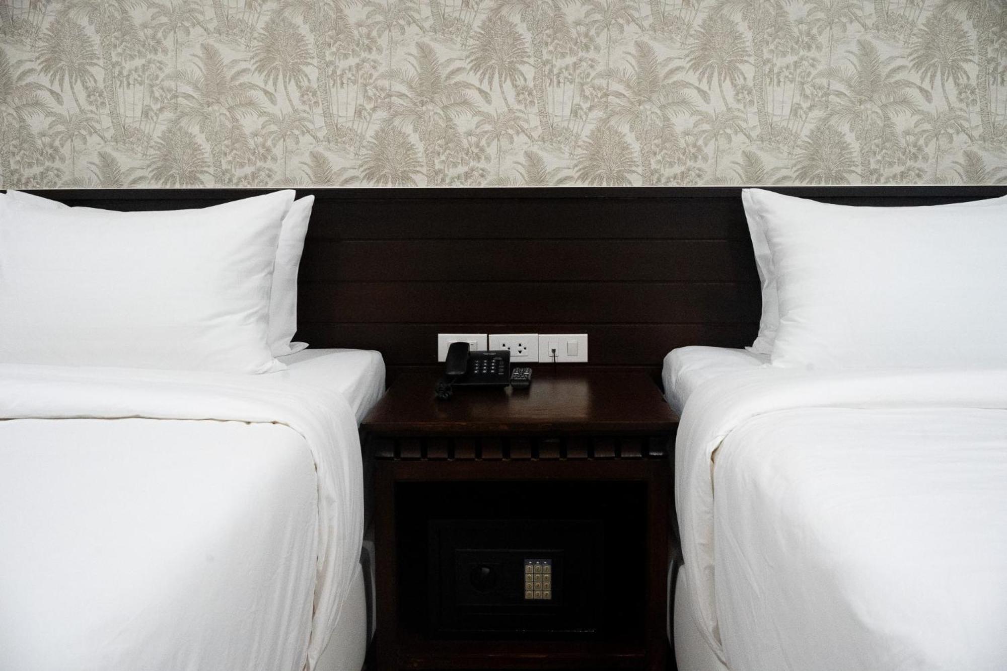 Singharaj Boutique Hotel Чиангмай Экстерьер фото