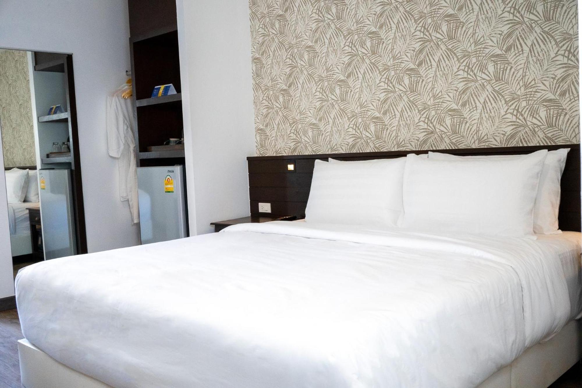 Singharaj Boutique Hotel Чиангмай Экстерьер фото