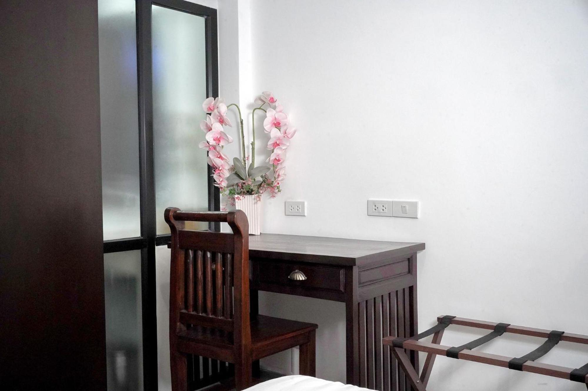 Singharaj Boutique Hotel Чиангмай Экстерьер фото