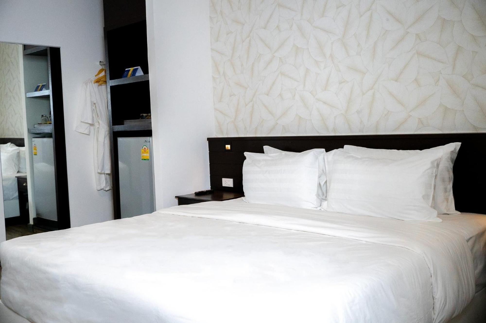 Singharaj Boutique Hotel Чиангмай Экстерьер фото