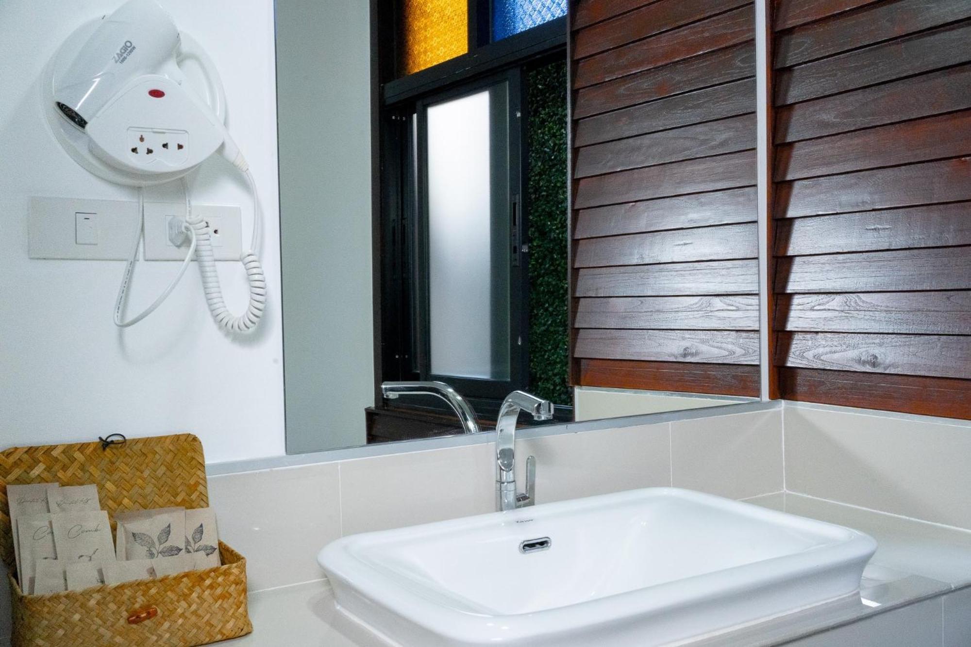 Singharaj Boutique Hotel Чиангмай Экстерьер фото